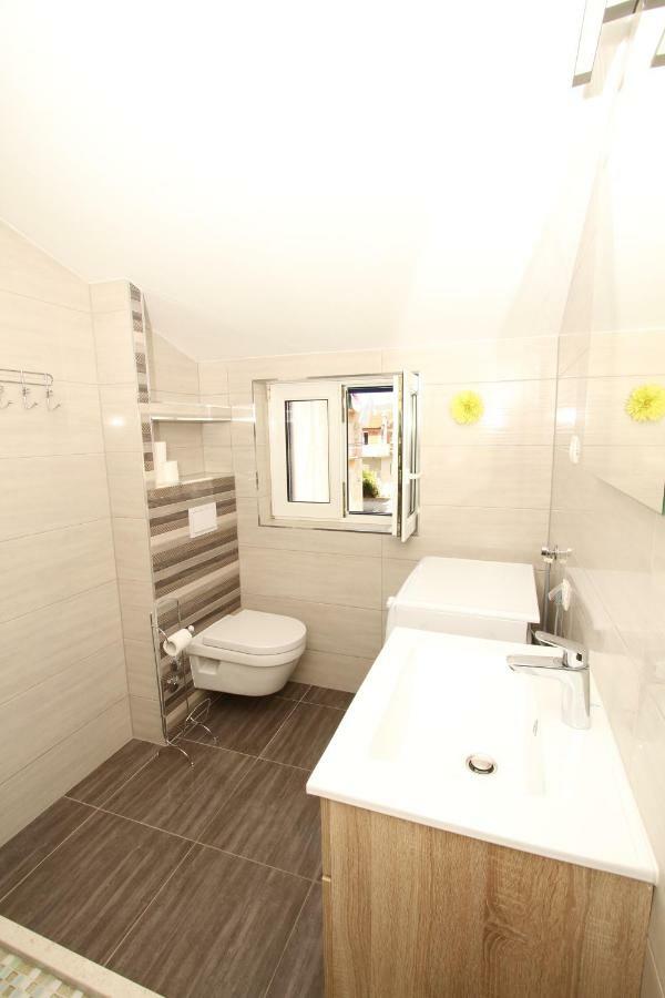 Kuca-Eldic Apartamento Rogoznica  Exterior foto