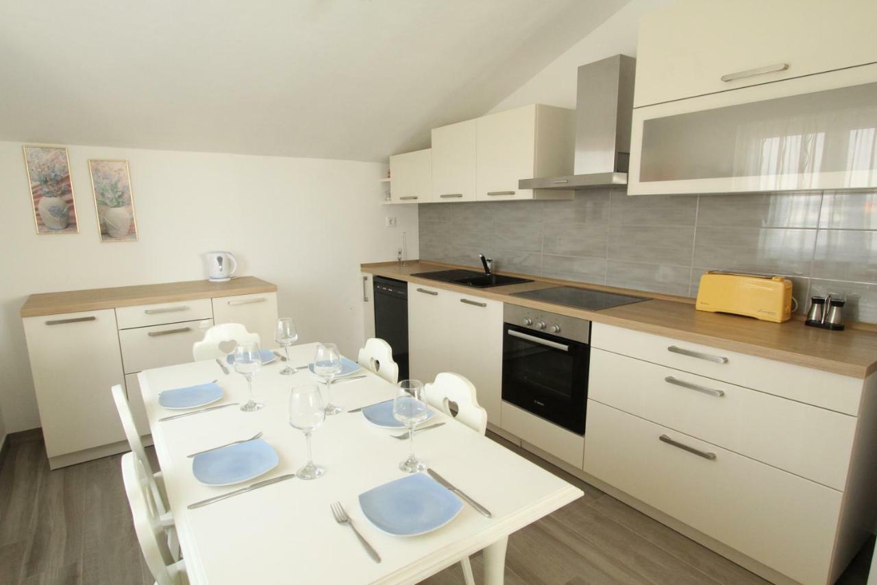 Kuca-Eldic Apartamento Rogoznica  Exterior foto
