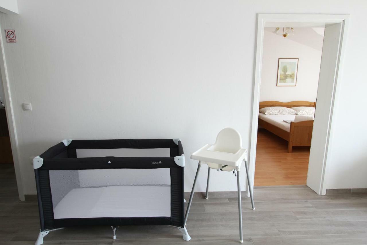 Kuca-Eldic Apartamento Rogoznica  Exterior foto