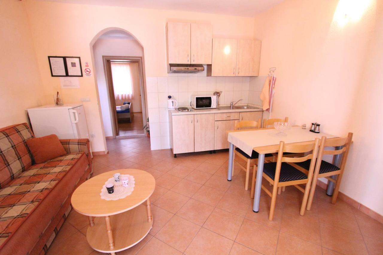 Kuca-Eldic Apartamento Rogoznica  Exterior foto