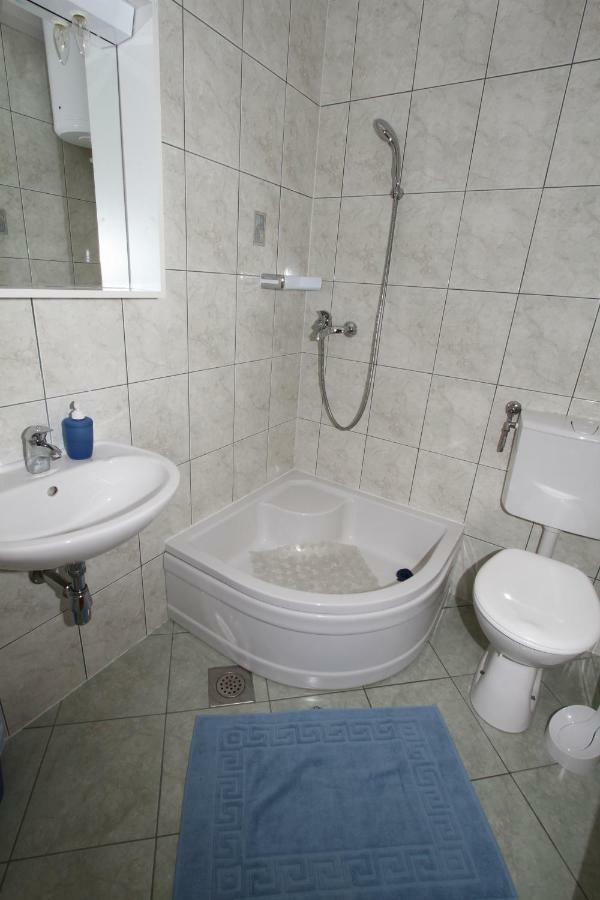 Kuca-Eldic Apartamento Rogoznica  Exterior foto